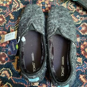 Toms size 10